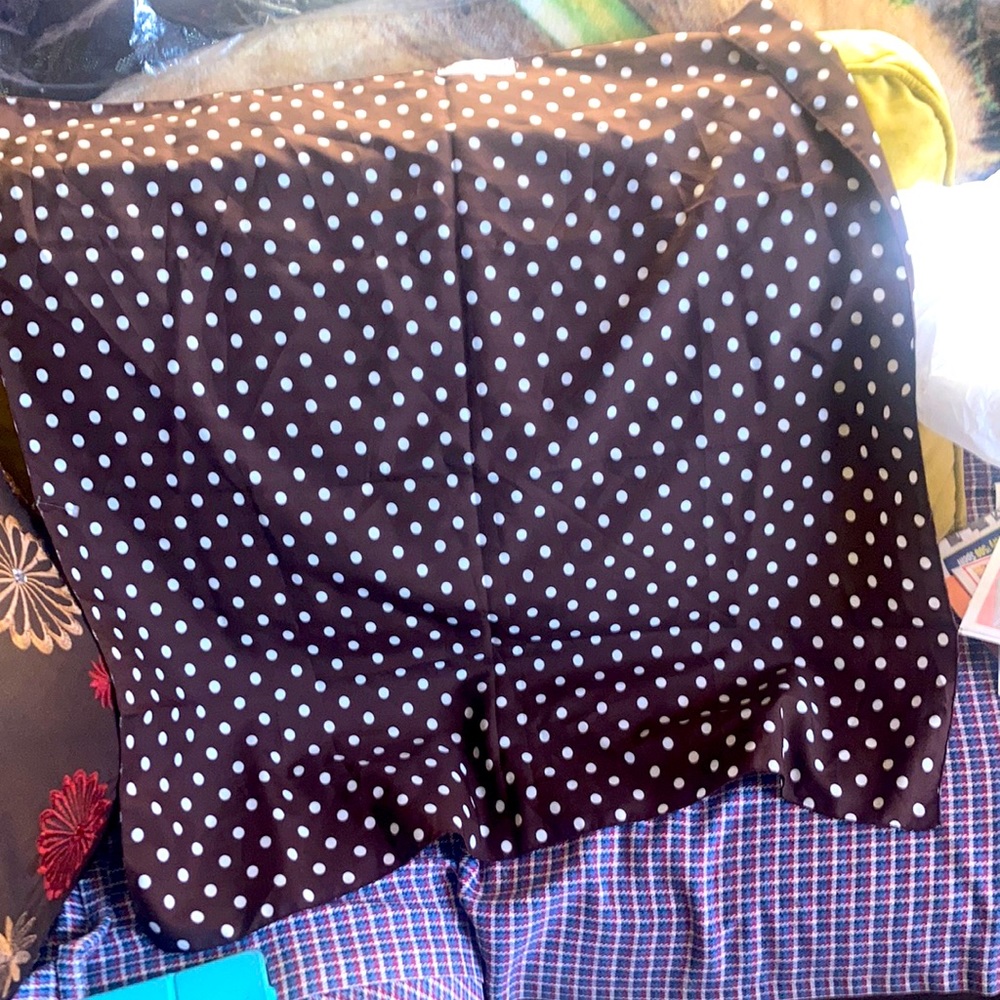 Men’sBrown polkadot polyester scarf vintage